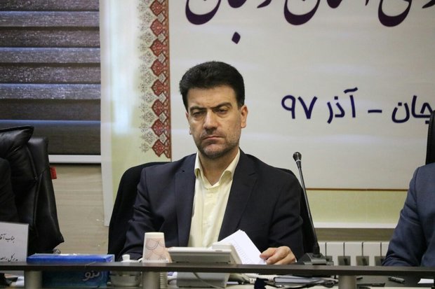مسیرهای منتهی به شهرستان طارم مسدود شد مسیرهای منتهی به شهرستان طارم مسدود شد