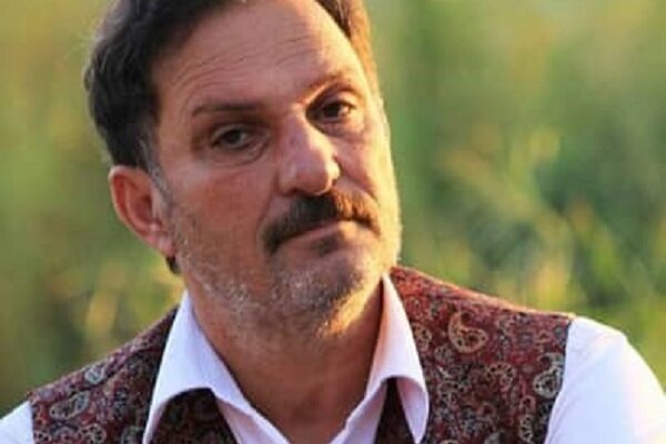 هنرمندان تئاتر امنیت شغلی ندارند/توجه به آسیب های پساکرونا در هنر
