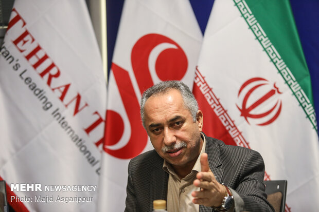 واکنش مسافرآستانه به پیامکهای جعلی/ به نام من کلاهبرداری میکنند واکنش مسافرآستانه به پیامکهای جعلی/ به نام من کلاهبرداری میکنند