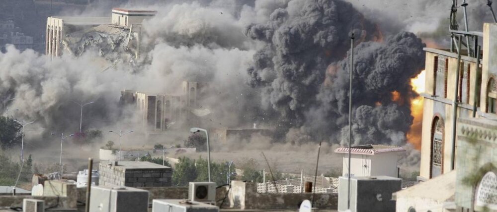 آتش‌بس دروغین سعودی/ تشدید جنگ‌افروزی به جای توقف جنگ یمن