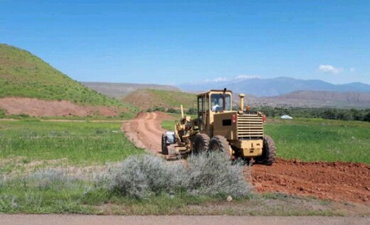 اتصال راه روستاهای "اورکن کرد" و" ترک" آغاز شد اتصال راه روستاهای "اورکن کرد" و" ترک" آغاز شد