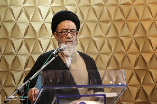 احتمال برگزاری نماز جمعه از این هفته / آیتالله یزدی: باید برای ماه رمضان برنامهریزی کنیم احتمال برگزاری نماز جمعه از این هفته / آیتالله یزدی: باید برای ماه رمضان برنامهریزی کنیم