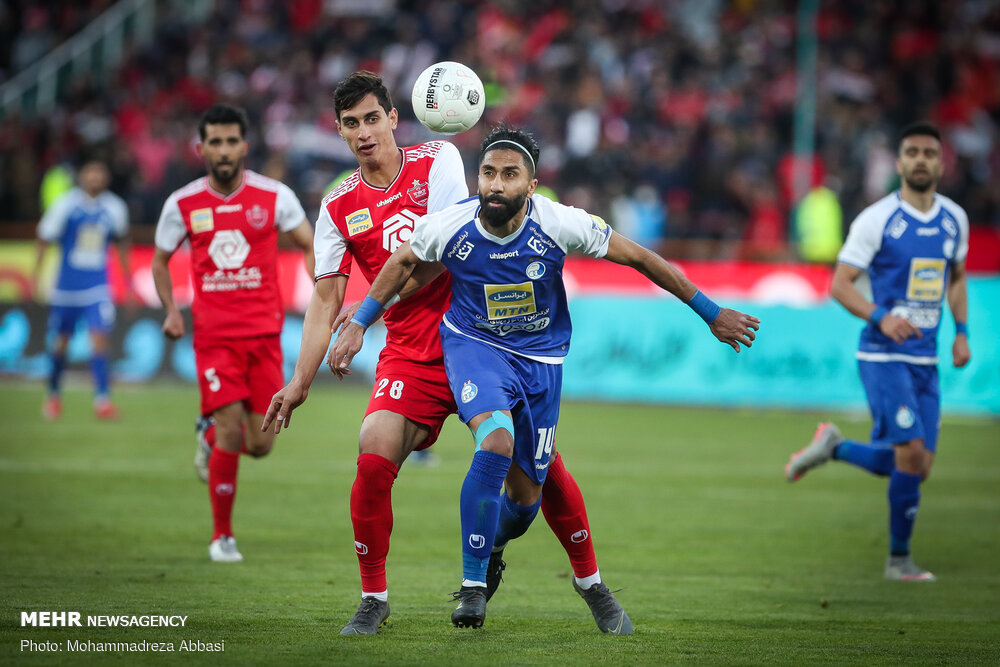 استقلال و پرسپولیس در حال غرق شدن هستند/ رئیس جمهور فکری بکند! استقلال و پرسپولیس در حال غرق شدن هستند/ رئیس جمهور فکری بکند!