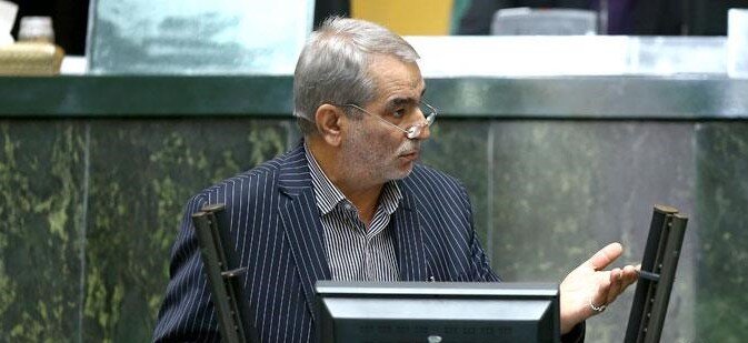 انتقادات کم سابقه نماینده اصولگرا از شورای نگهبان: روز اول اینجا متواضعانه مینشینید و رأی میگیرید، بعدا جواب تلفن هم نمیدهید/آقایان از چه میترسید؟ انتقادات کم سابقه نماینده اصولگرا از شورای نگهبان: روز اول اینجا متواضعانه مینشینید و رأی میگیرید، بعدا جواب تلفن هم نمیدهید/آقایان از چه میترسید؟
