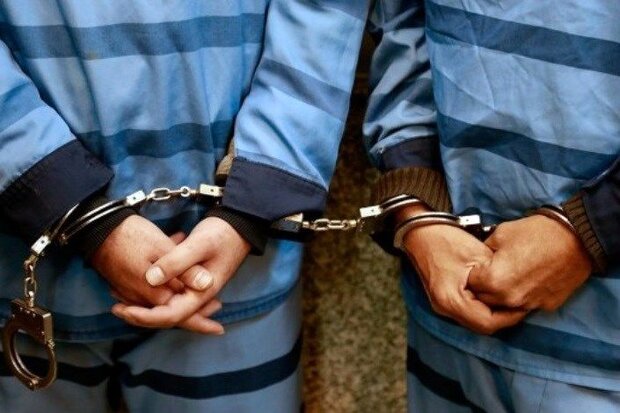 انهدام باند ۱۰ نفره کلاهبرداری فروش مال غیر در فارس انهدام باند ۱۰ نفره کلاهبرداری فروش مال غیر در فارس