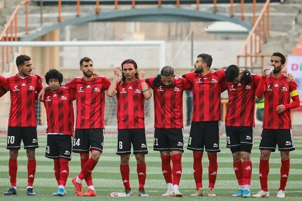 باشگاه تراکتور: با بازیکنان تیمهای دیگر مذاکره نکردهایم باشگاه تراکتور: با بازیکنان تیمهای دیگر مذاکره نکردهایم