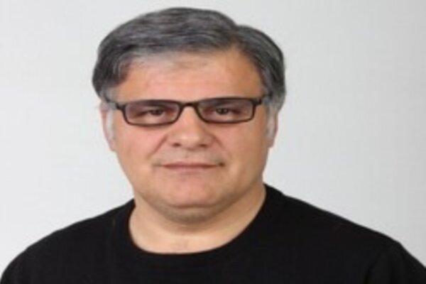 ترامپ با سیاسی کردن کرونا به دنبال حفظ اعتبار خود در انتخابات است ترامپ با سیاسی کردن کرونا به دنبال حفظ اعتبار خود در انتخابات است