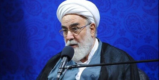 تسلیت رئیس دفتر رهبر انقلاب به حجت الاسلام مروی تسلیت رئیس دفتر رهبر انقلاب به حجت الاسلام مروی