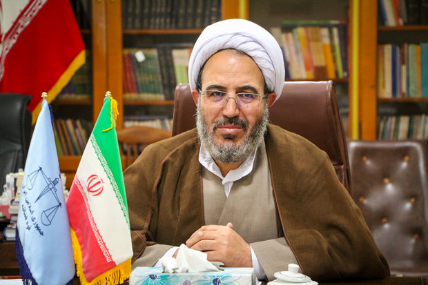تهدید علیه بهداشت عمومی بی‌پاسخ نمی‌ماند/ دفاع از حقوق کارگران