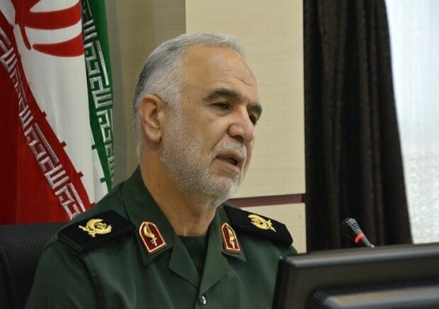 توزیع ۱۴ هزار بسته حمایتی بین نیازمندان توسط سپاه در کرمانشاه توزیع ۱۴ هزار بسته حمایتی بین نیازمندان توسط سپاه در کرمانشاه