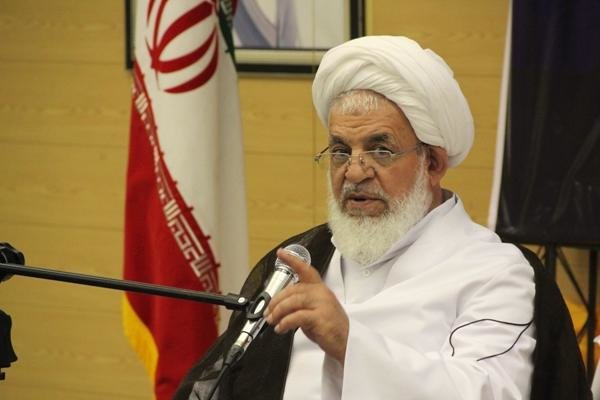 جهش تولید در حوزه ماشین آلات و مواد اولیه مورد توجه باشد جهش تولید در حوزه ماشین آلات و مواد اولیه مورد توجه باشد