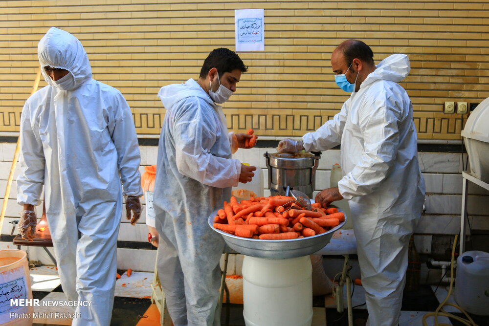 خدمترسانی جهادی عکاسان خبری قم در روزهای کرونایی خدمترسانی جهادی عکاسان خبری قم در روزهای کرونایی