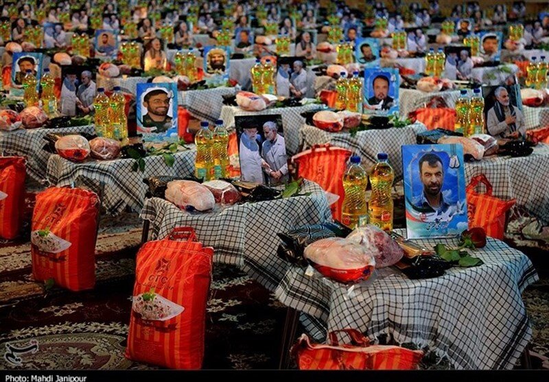 ردپای حاج قاسم در در کمکهای مومنانه و جهادی بسیجیان در روزهای کرونایی ردپای حاج قاسم در در کمکهای مومنانه و جهادی بسیجیان در روزهای کرونایی