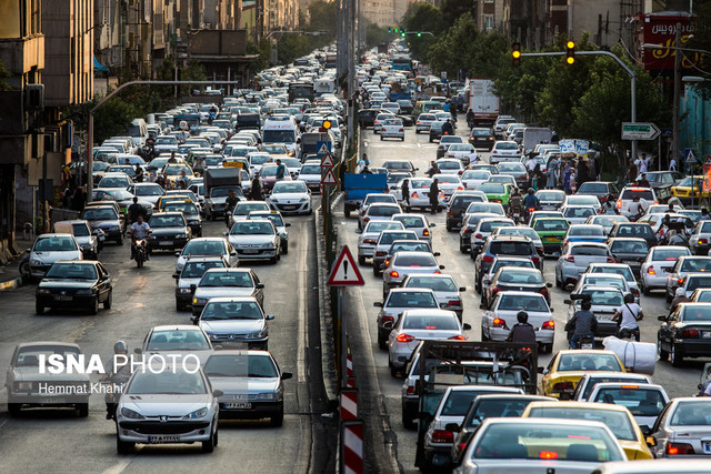 رشد ۱۰ درصدی تردد در معابر پایتخت در هفته چهارم فروردین۹۹