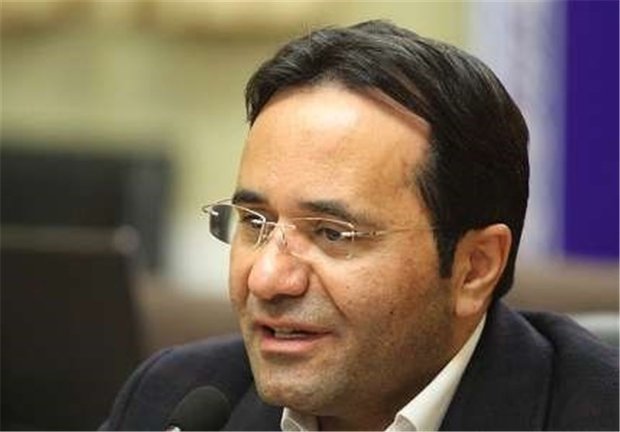 روزانه ۱۰۰ هزار عدد ماسک در زنجان تولید می شود روزانه ۱۰۰ هزار عدد ماسک در زنجان تولید می شود