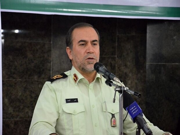 شعار جهش تولید عزم پلیس برای مبارزه باقاچاق کالا را جدی تر می کند شعار جهش تولید عزم پلیس برای مبارزه باقاچاق کالا را جدی تر می کند