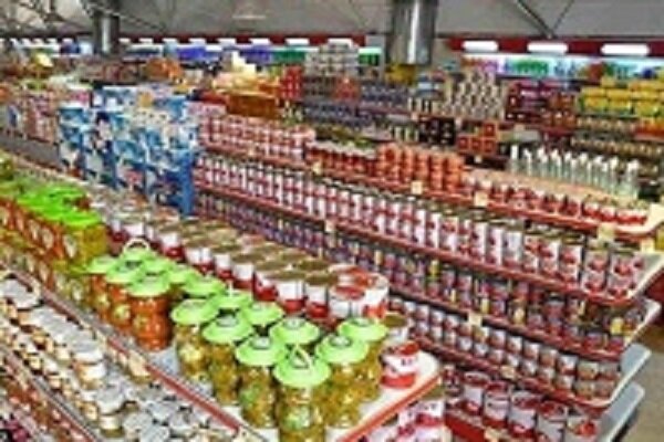کشف ۴۲ هزار «دلار» قاچاق از یک خودرو کشف ۴۲ هزار «دلار» قاچاق از یک خودرو