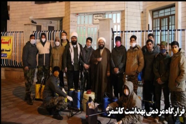 ضدعفونی مسیرهای پرتردد شهرستان کاشمر برای جلوگیری از شیوع کرونا ضدعفونی مسیرهای پرتردد شهرستان کاشمر برای جلوگیری از شیوع کرونا