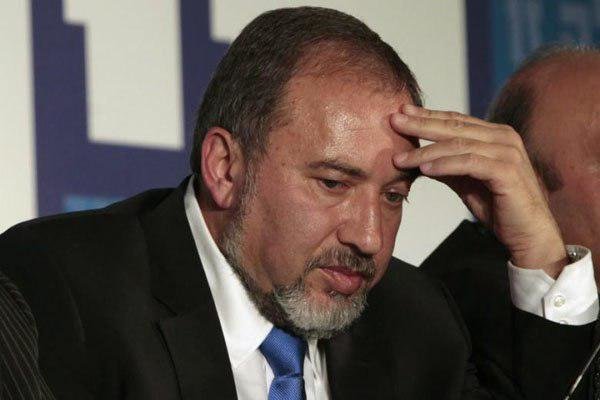 لیبرمن: ۲۰۰ هزار اسرائیلی به کرونا مبتلا هستند لیبرمن: ۲۰۰ هزار اسرائیلی به کرونا مبتلا هستند