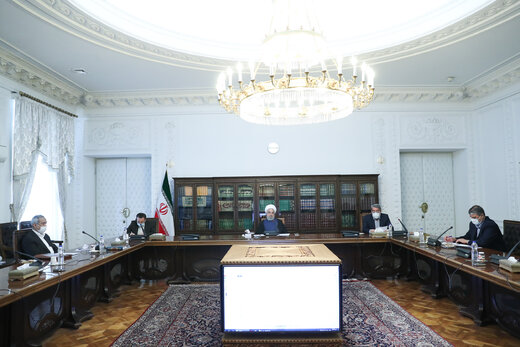 ماموریت روحانی به وزارت بهداشت درباره فعالیت کسبوکارها با ریسک متوسط ماموریت روحانی به وزارت بهداشت درباره فعالیت کسبوکارها با ریسک متوسط