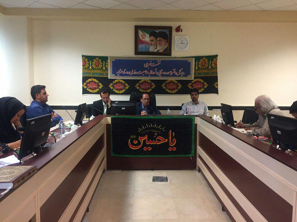 مدیر کل دفترامور روستایی وشوراهای استانداری مرکزی:  روستائیان نقش اساسی در  اقتصاد کشور  دارند.