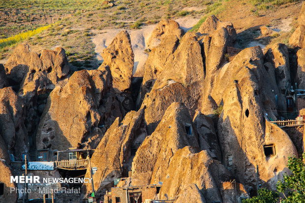 معماری صخرهای خاص و عجیب روستای تاریخی «کندوان» معماری صخرهای خاص و عجیب روستای تاریخی «کندوان»