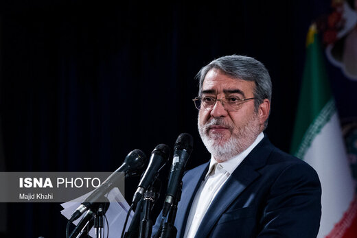 نامه قدردانی وزیر کشور از اقدامات استاندار تهران برای مقابله با کرونا نامه قدردانی وزیر کشور از اقدامات استاندار تهران برای مقابله با کرونا