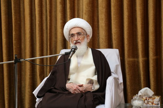 نظر آیت‌الله نوری همدانی درباره روزه گرفتن در ایام کرونایی