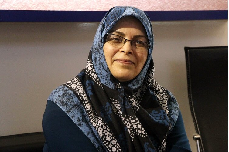 هشدار توئیتری یک اصلاح طلب به روحانی درپی تجمع زیاد مردم در مترو و ترافیک بزرگراه ها /درخواست توئیتری از علی لاریجانی