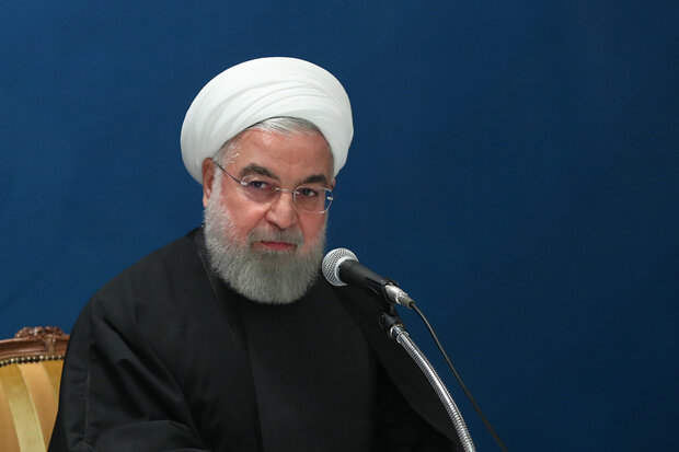 وام ۴ درصد به کمدرآمدها میدهیم/ بازگشایی کسب وکارها پلکانی است وام ۴ درصد به کمدرآمدها میدهیم/ بازگشایی کسب وکارها پلکانی است