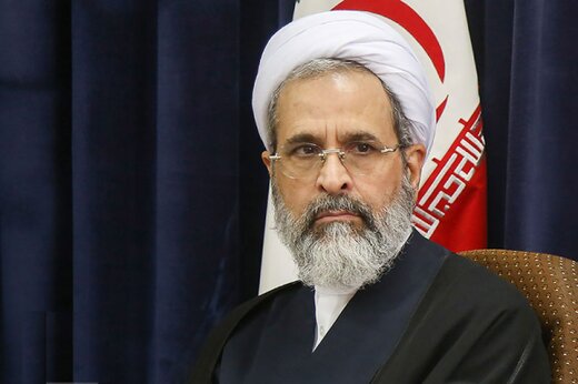 واکنش آیتالله اعرافی به انتقادات درباره حضور طلبهها و روحانیون در بیمارستانهای بیماران کرونایی واکنش آیتالله اعرافی به انتقادات درباره حضور طلبهها و روحانیون در بیمارستانهای بیماران کرونایی
