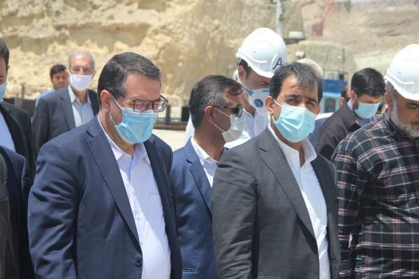 وزیر صمت از بندر پارسیان بازدید کرد