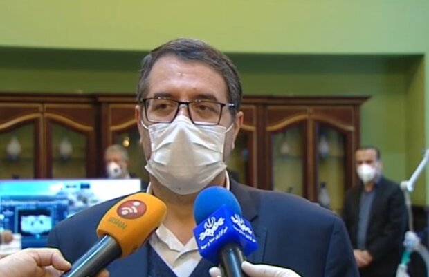 وزیر صمت: بزودی در تولید ماسک طبی خودکفا میشویم وزیر صمت: بزودی در تولید ماسک طبی خودکفا میشویم