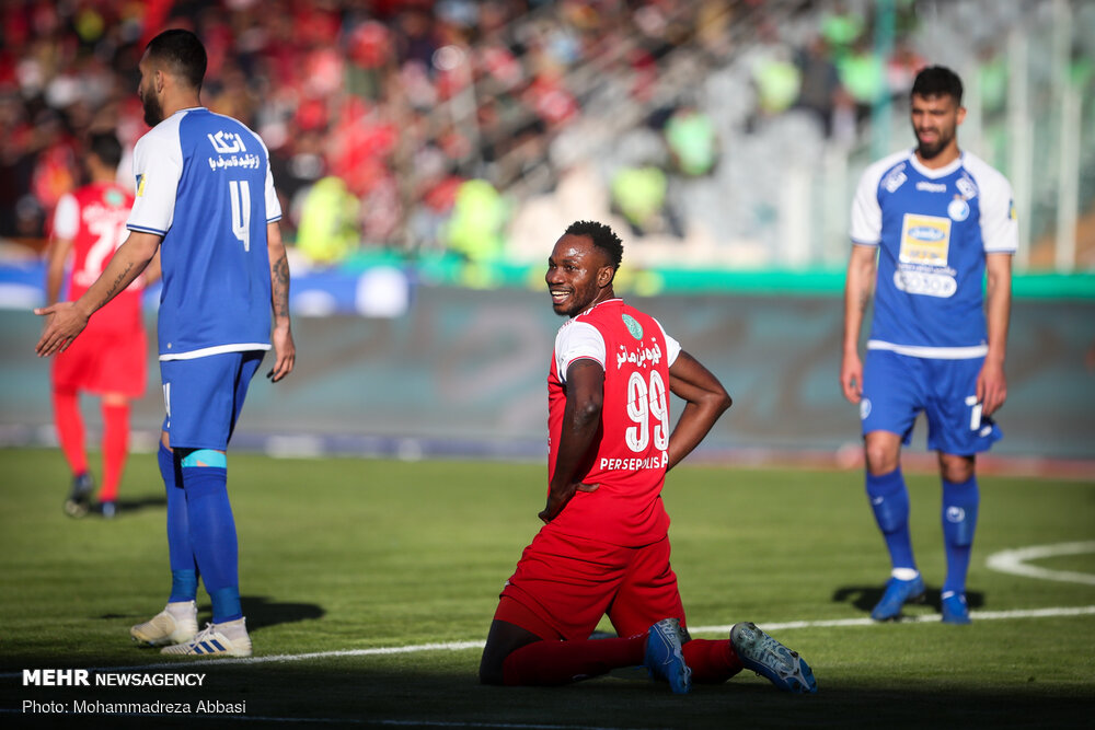 پرسپولیس و استقلال شانس آوردند کرونا آمد/ لیگ باید برگزار شود