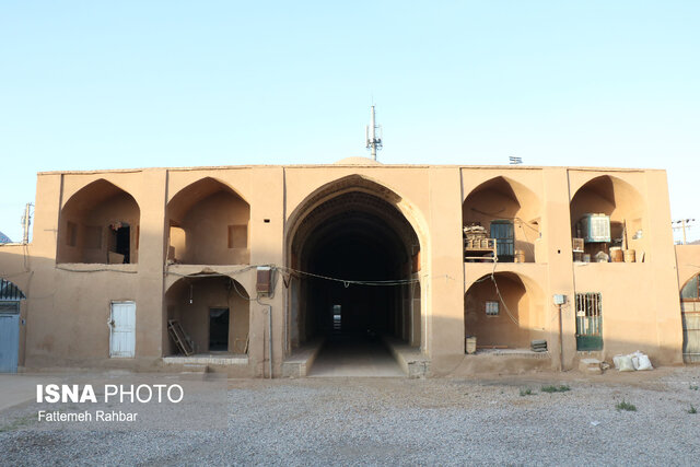کاروانسرایی در یزد که هنوز نفس میکشد کاروانسرایی در یزد که هنوز نفس میکشد
