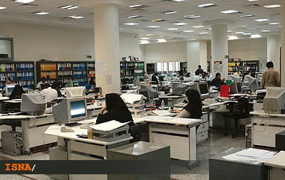 افزایش پلکانی حضور کارکنان در ادارات/ دو سوم حاضر باشند