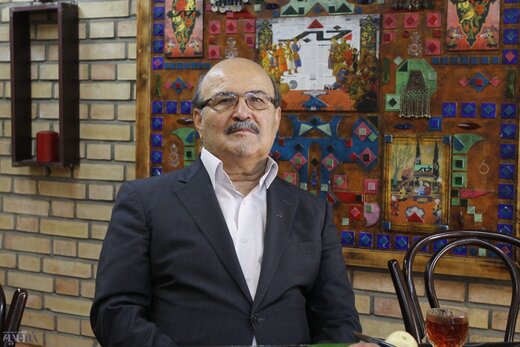 یک اقتصاددان: دولت باید برنامه استراتژیک برای خرید بدهی فعالان اقتصادی داشته باشد یک اقتصاددان: دولت باید برنامه استراتژیک برای خرید بدهی فعالان اقتصادی داشته باشد