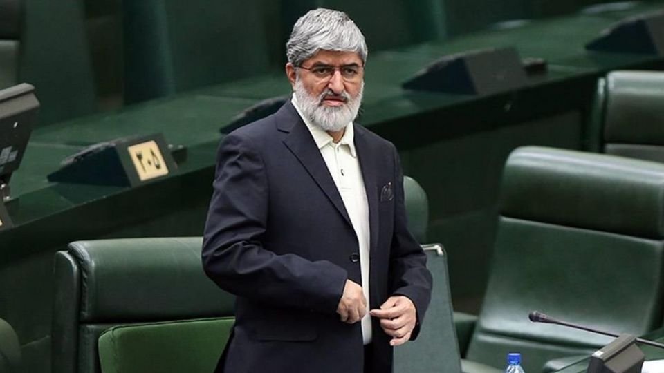 انتقادات صریح علی مطهری از شورای نگهبان: به شما چه ربطی دارد نماینده چه می‌گوید /مجلس یازدهم مطیع شما نخواهد بود