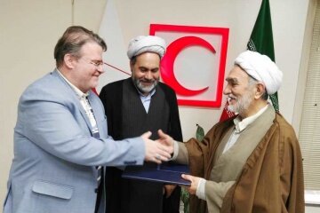 انعقاد تفاهم نامه دو سالانه نماز  در جمعیت هلال احمر خراسان رضوی