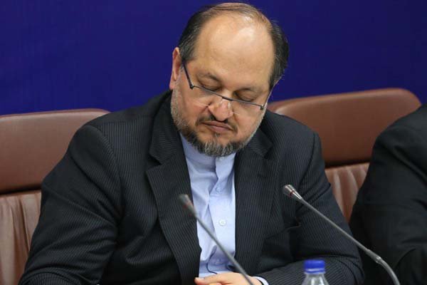 تشکر وزیر تعاون از رهنمودهای مقام معظم رهبری به مناسبت روز کارگر