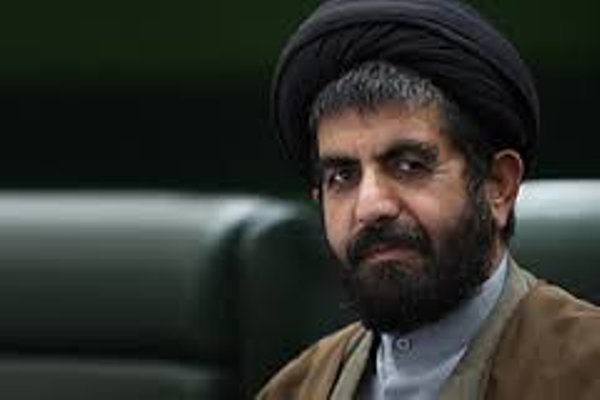 سهام عدالت باید تاثیر ملموسی در وضعیت اقتصادی مردم داشته باشد