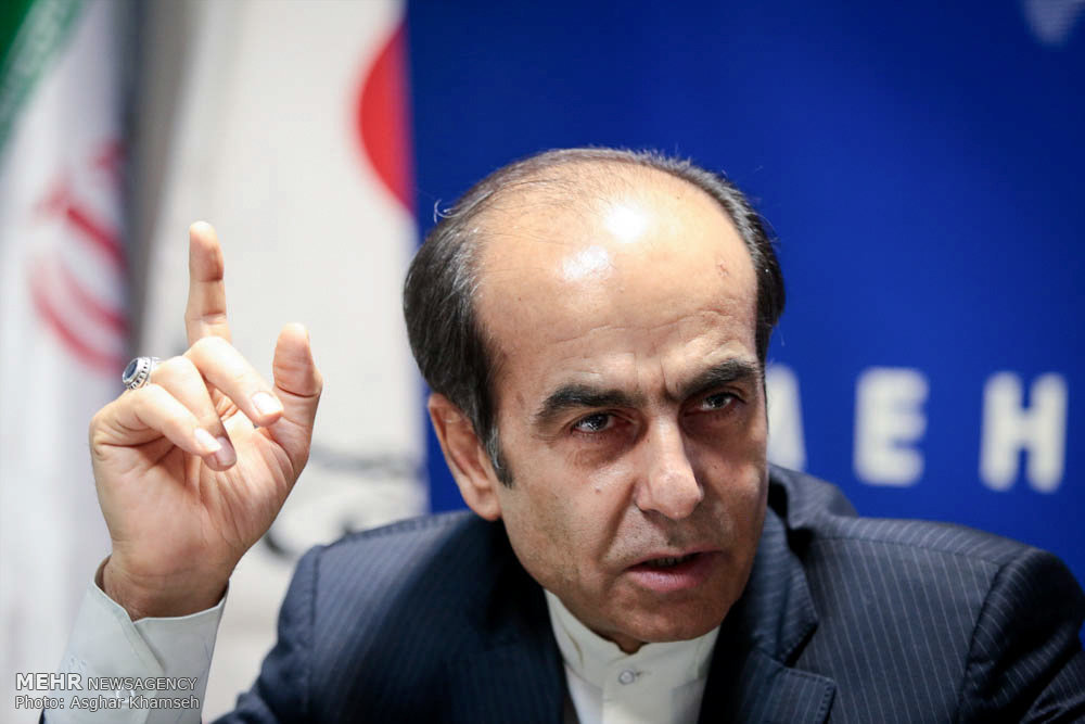 فقر و بیکاری به دلیل عملکرد مدیران ناکارآمد است