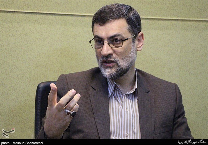 نامه عضو هیات رئیسه مجلس  به ابراهیم رئیسی  برای پیگیری حقوقی تحریم‌های آمریکا