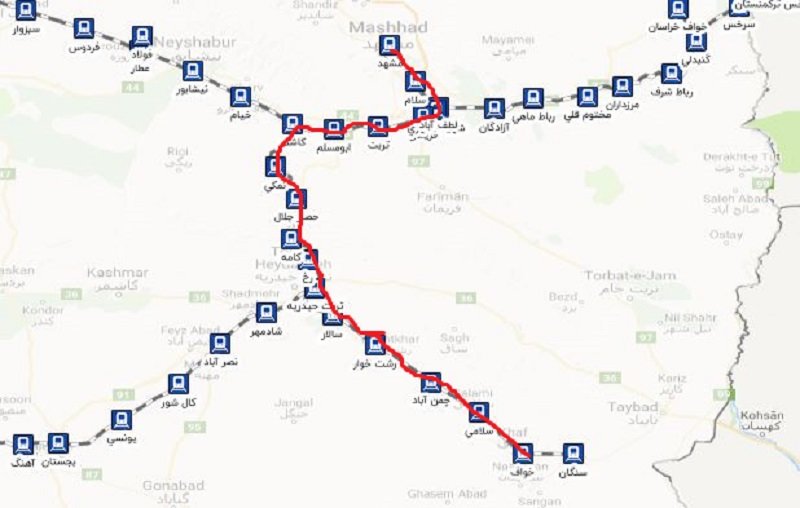 نخستین قطار گردشگری وارد خواف شد