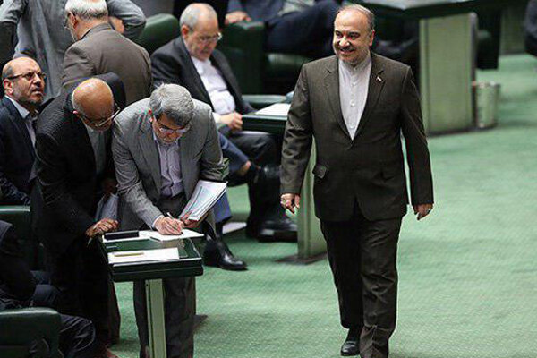 چرا پای سلطانیفر به مجلس نمیرسد/ دلسوزی برای ورزش یا منافع شخصی چرا پای سلطانیفر به مجلس نمیرسد/ دلسوزی برای ورزش یا منافع شخصی