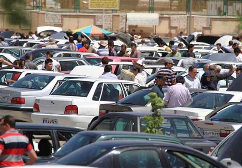 از هر ۲۸۰ نفر یک نفر شانس برنده شدن در خرید خودرو را دارد ثبت نام 7 میلیون نفر در طرح فروش فوری 25 هزار خودرو/ ریزش ثبت نامی ها تا قبل از قرعه کشی