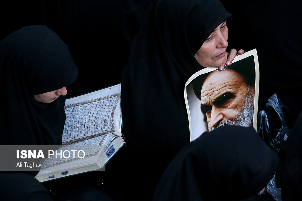 اعلام برنامه‌های سی‌ویکمین سالگرد ارتحال ملکوتی امام خمینی(ره) در خراسان رضوی