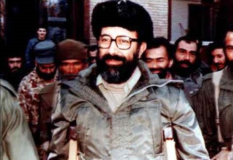 مردی که نه چپی‌ها نه راستی‌ها او را قبول نداشتند/ چمران چگونه زیست و آسمانی شد؟