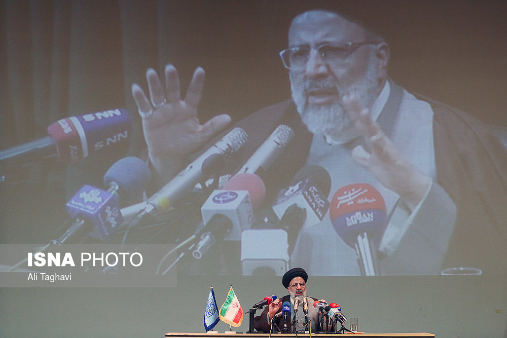 رئیسی غول فساد را از پا می‌اندازد؟