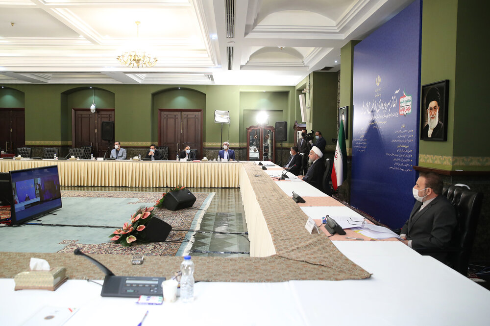 روحانی: حمل و نقل و مسکن جزو اولویت‌های دولت قرار دارد